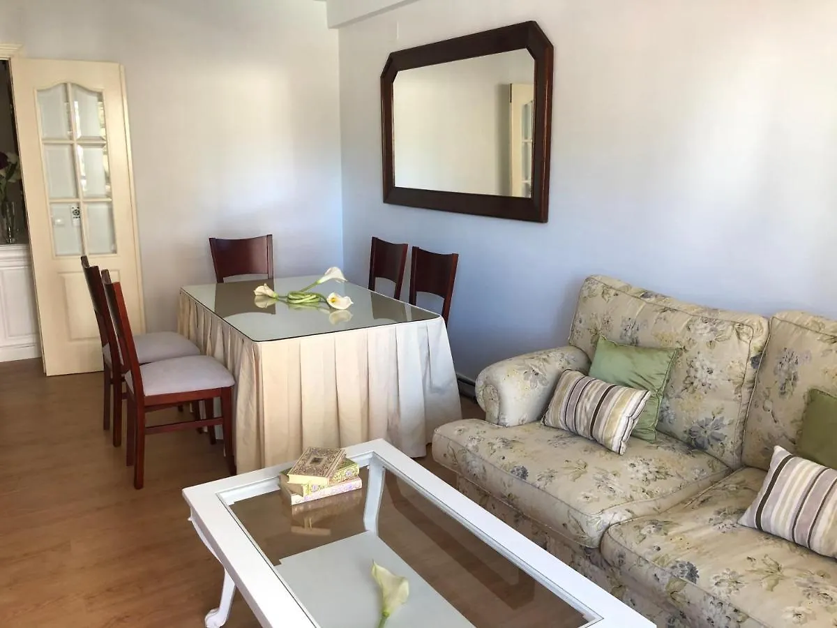 Malaga Playa Centro Ideal Familia Y Amigos Apartamento